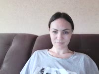 In my room I will be the way you see me, I love to dominate, and I also love to be a girl, if I like you, we will be pleased for a long time