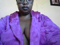 hey guys the reason why you should spend time with in my room im a very sexy woman mature who knws very well wat i want en i knw how to please a man and im very entertaining person u wont regret to visit my rooom