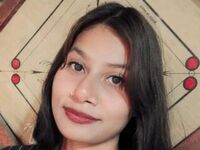 free adultcam AlijhaLucas