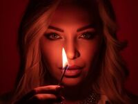 girl fingering pussy Anelise