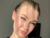 naked girl with cam masturbating ArlettaVatter