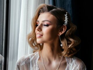 hot cam girl masturbating with sextoy CharlotteReimer
