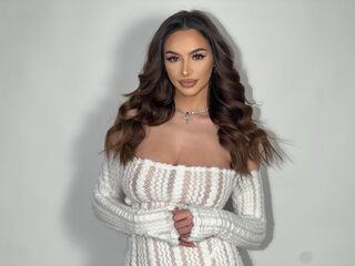 closeup cam LisaLogan