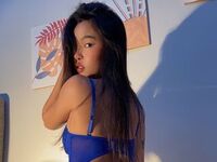 cam girl masturbating with dildo SessahMi