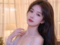 girl fingering pussy liyufei