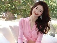 camslut fingering shaved pussy xiaoping