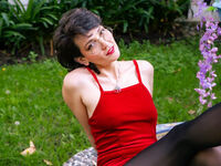 camwhore masturbating with vibrator IveteDurand