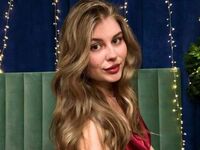 webcamstripper live MilaOlivers