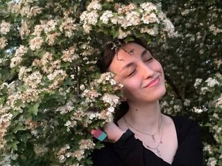 cam girl showing tits AdalineScavetta