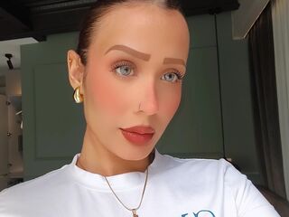 video chat AdrianaRossetti