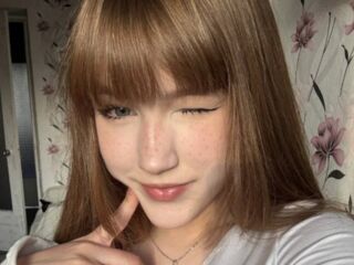 naughty cam girl AlberthaBack