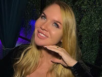 adult liveshow AlesiaStrict