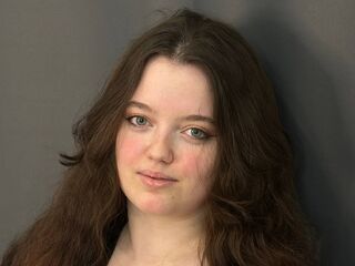 fingering girl webcam  AletheaSarne