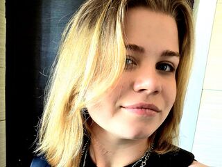 beautiful camgirl Alexacore