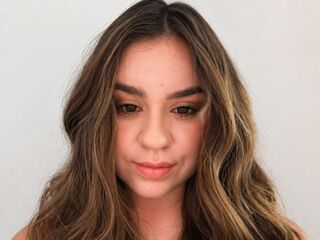 web cam chat AlexandraThornt