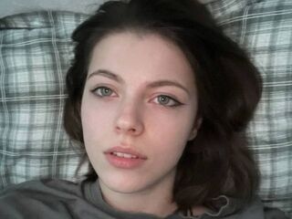 babe AntoinetteCurtis