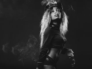 chat room livesex AntonetteMoore