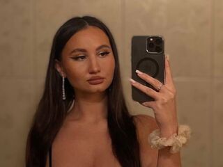 cam girl spreading pussy AriaWaverly