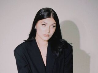 naked girl with webcam fingering AsiaShifman