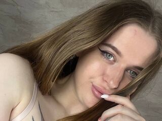 flirt chat room BetanyFoks