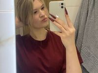 hot cam girl masturbating Bloryjon
