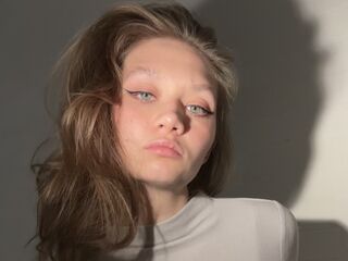 hot cam girl masturbating with sextoy BrandiLiedberg