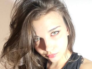 bedroom webcam BriandaLudwic