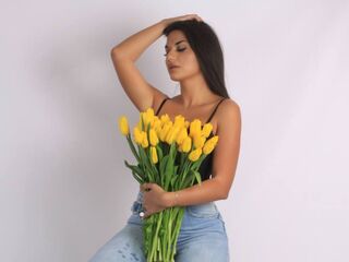 beautiful webcam girl Caassandra