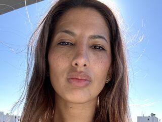 adult live web cam CarisimaVictoria