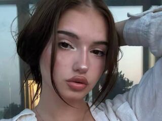 chat with cam CarlosRayna