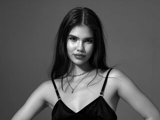 camgirl masturbating with sex toy CelesteHamil