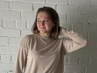 flirt chat room ChristiaBenoy