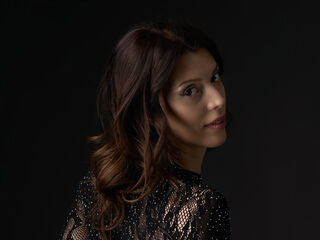 camwhore masturbating with sextoy CorinaDaniela