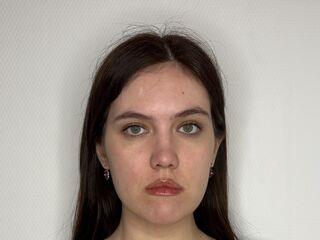 cam girl masturbating with vibrator CristaCarpentier