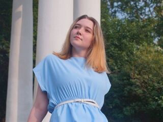 camgirl sex photo DelphineLunan