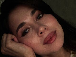 naughty camwhore DetraAffleck