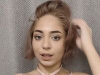 naked girl with webcam fingering pussy DhaliaCruz