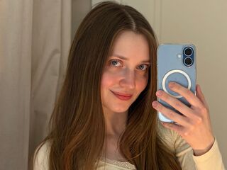 naked girl with webcam EmmaSagge
