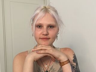 kinky webcam model ErnaKietzer