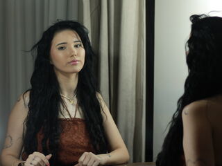 hot cam girl masturbating with dildo FleurDivine