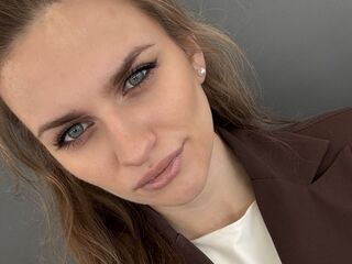 naughty cam girl fingering pussy GabrielleNoneman