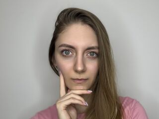 live cam show GenevaAndrode