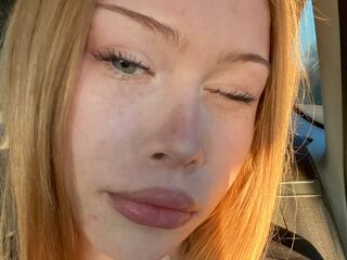 adult chatroom HaleyCorpuz