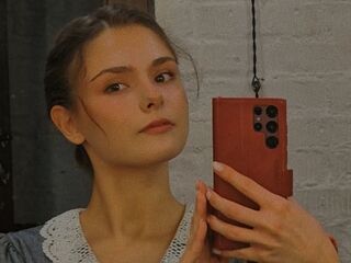 cam whore HelenaBerkheimer