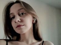 topless webcamgirl HildHakes