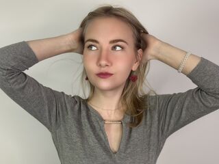 naked cam chatroom HisakoHenn