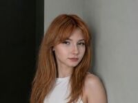 topless girl JeniceRadulescu