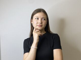 cam girl masturbating JoellenMishler