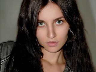 hot strip tease cam JolineDurda