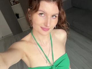 free video chat KarmenZeinert